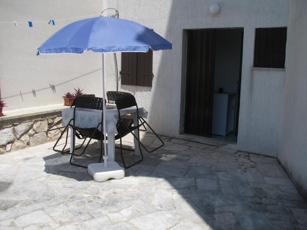 Apartments E And J Rabac Exterior foto